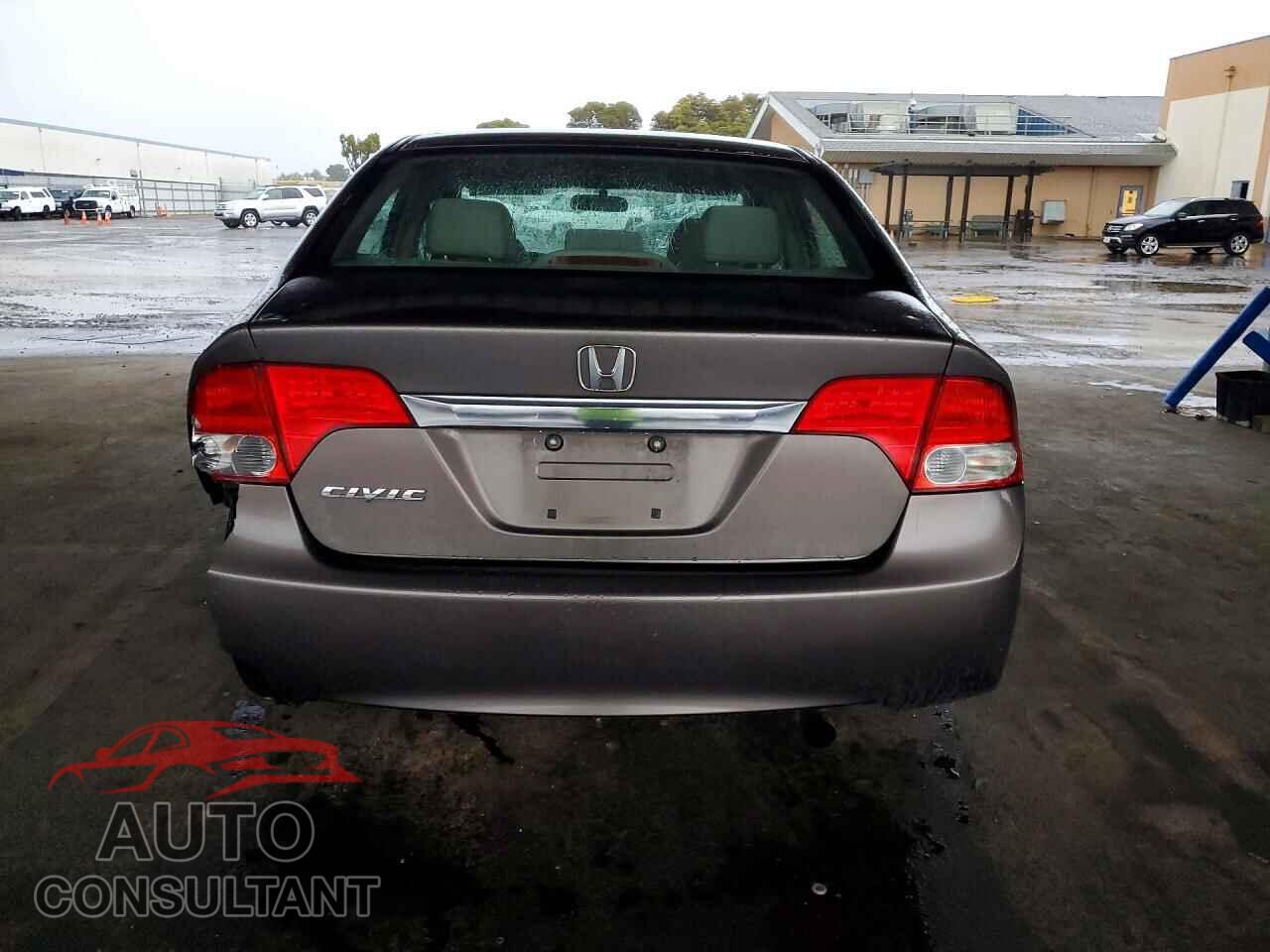 HONDA CIVIC 2010 - 19XFA1F88AE024100