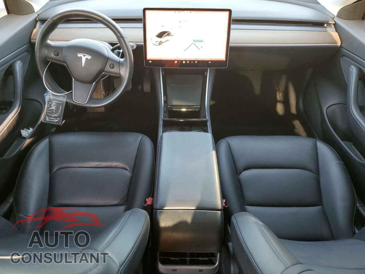 TESLA MODEL 3 2018 - 5YJ3E1EA9JF108223