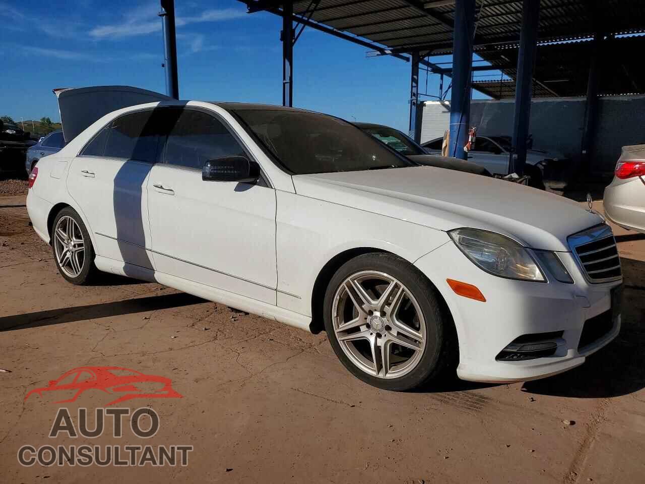 MERCEDES-BENZ E-CLASS 2013 - WDDHF8JB2DA753227