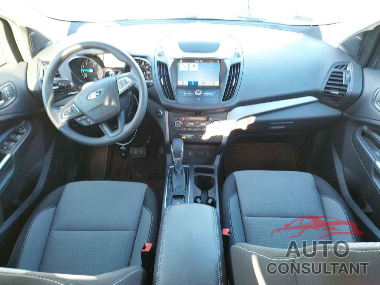 FORD ESCAPE 2019 - 1FMCU0GD5KUB10799
