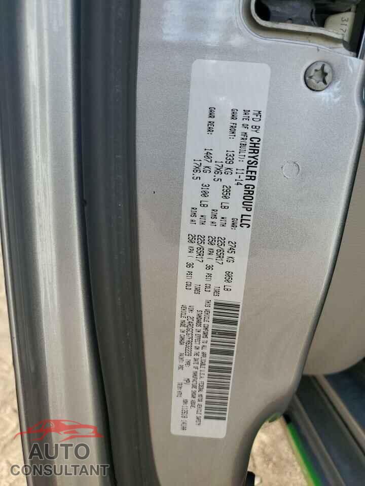 DODGE CARAVAN 2015 - 2C4RDGCG7FR632229