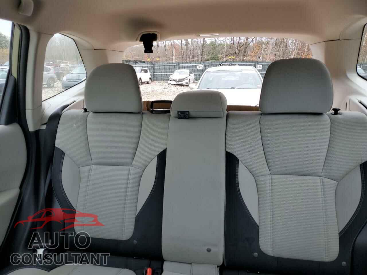 SUBARU FORESTER 2019 - JF2SKACC3KH522237