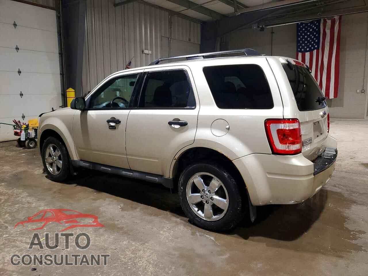 FORD ESCAPE 2010 - 1FMCU9DG1AKA72887