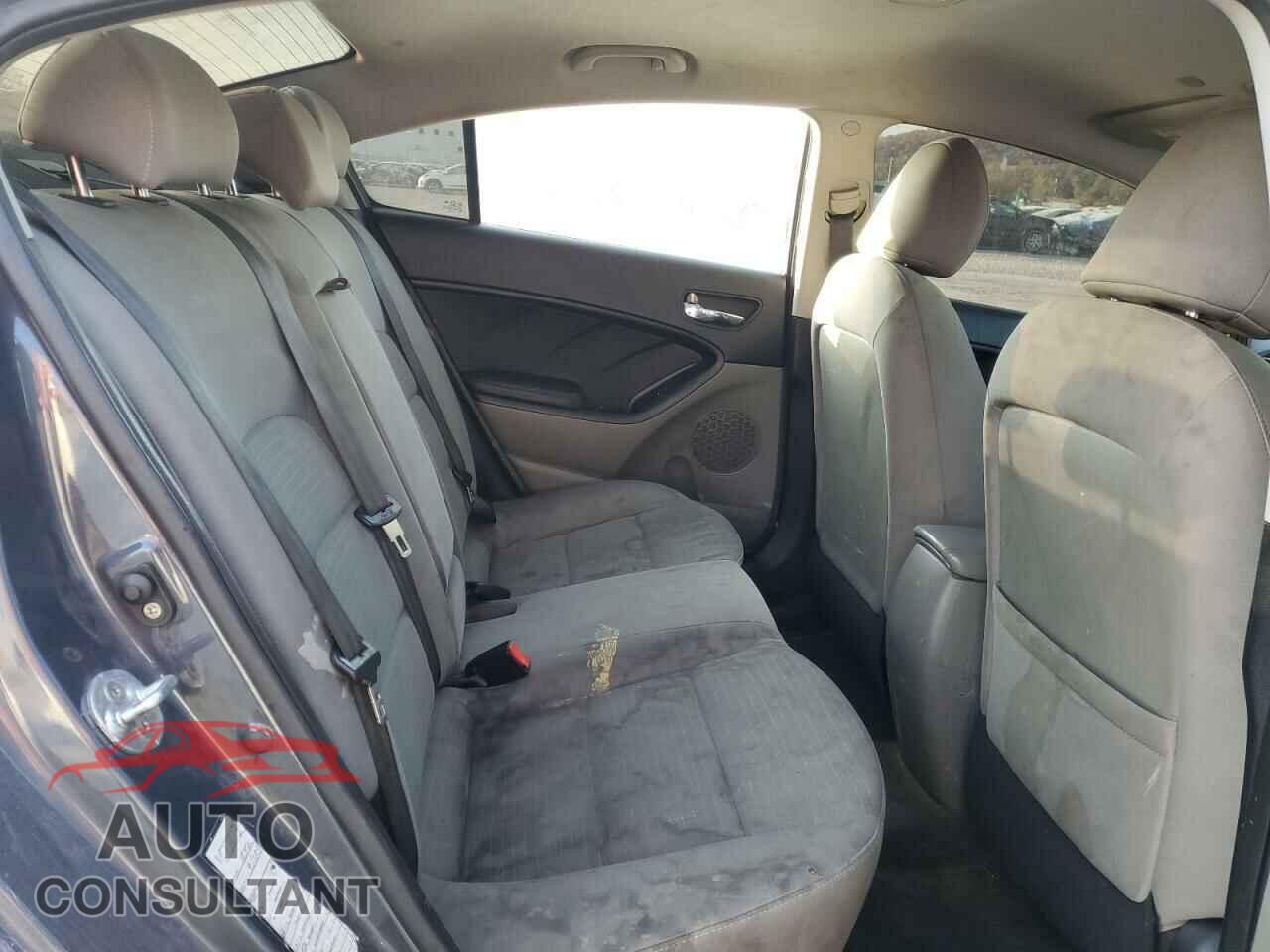 KIA FORTE 2016 - KNAFX4A63G5479475