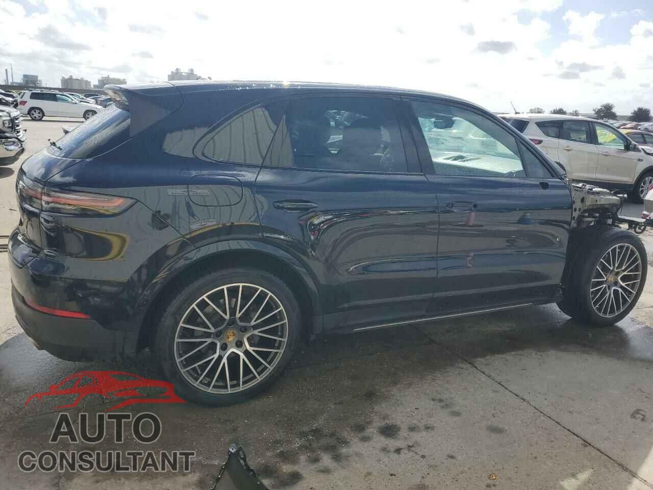PORSCHE CAYENNE 2022 - WP1AB2AY9NDA32233