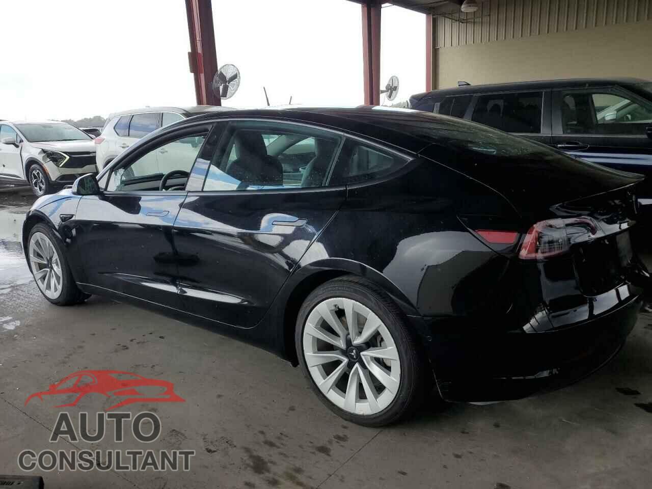 TESLA MODEL 3 2022 - 5YJ3E1EAXNF186757