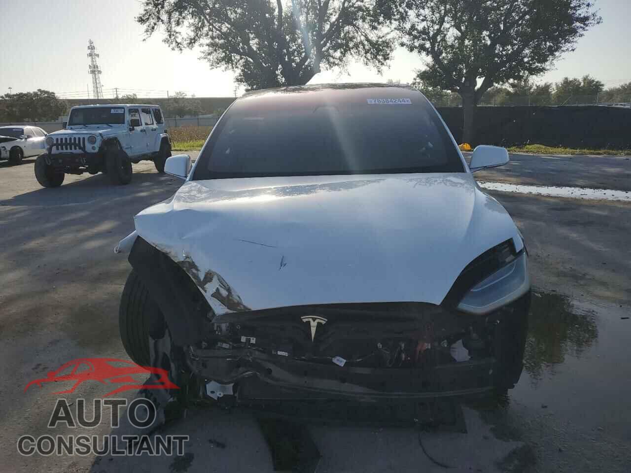 TESLA MODEL X 2017 - 5YJXCBE26HF053665