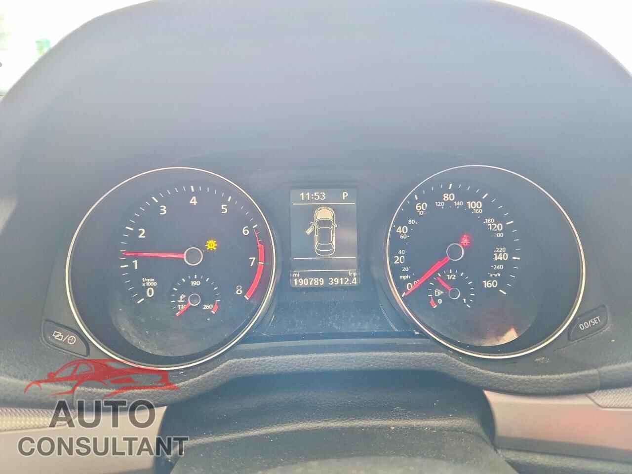 VOLKSWAGEN PASSAT 2016 - 1VWAT7A34GC041329