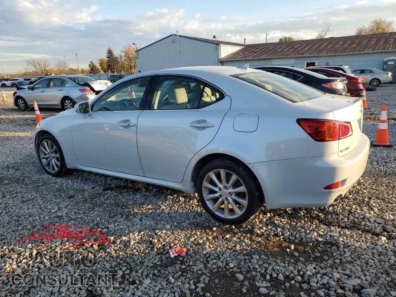 LEXUS IS 2009 - JTHCK262495035277