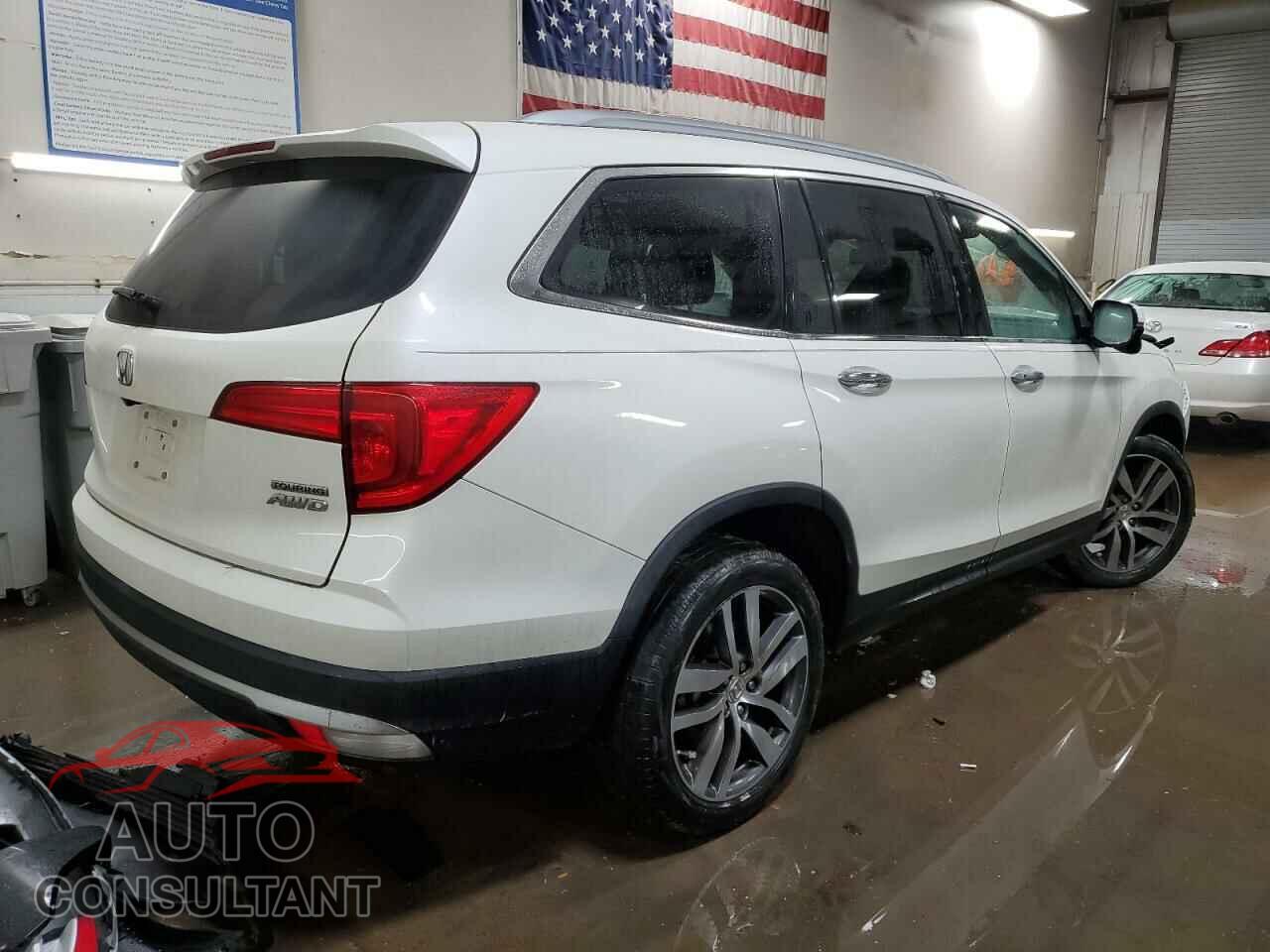 HONDA PILOT 2016 - 5FNYF6H98GB040264