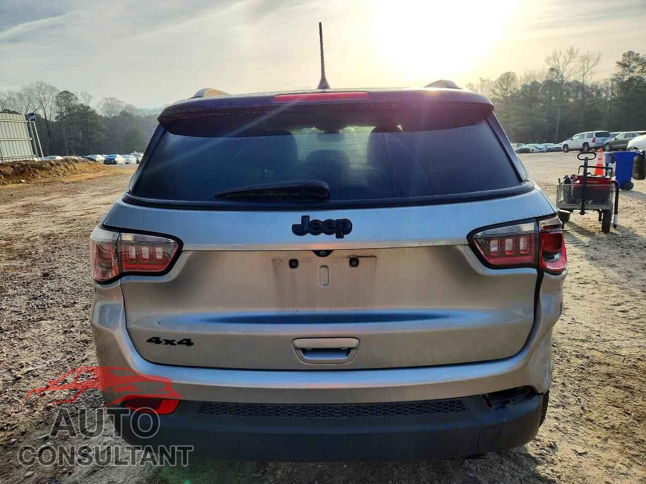 JEEP COMPASS 2019 - 3C4NJDBB6KT826835