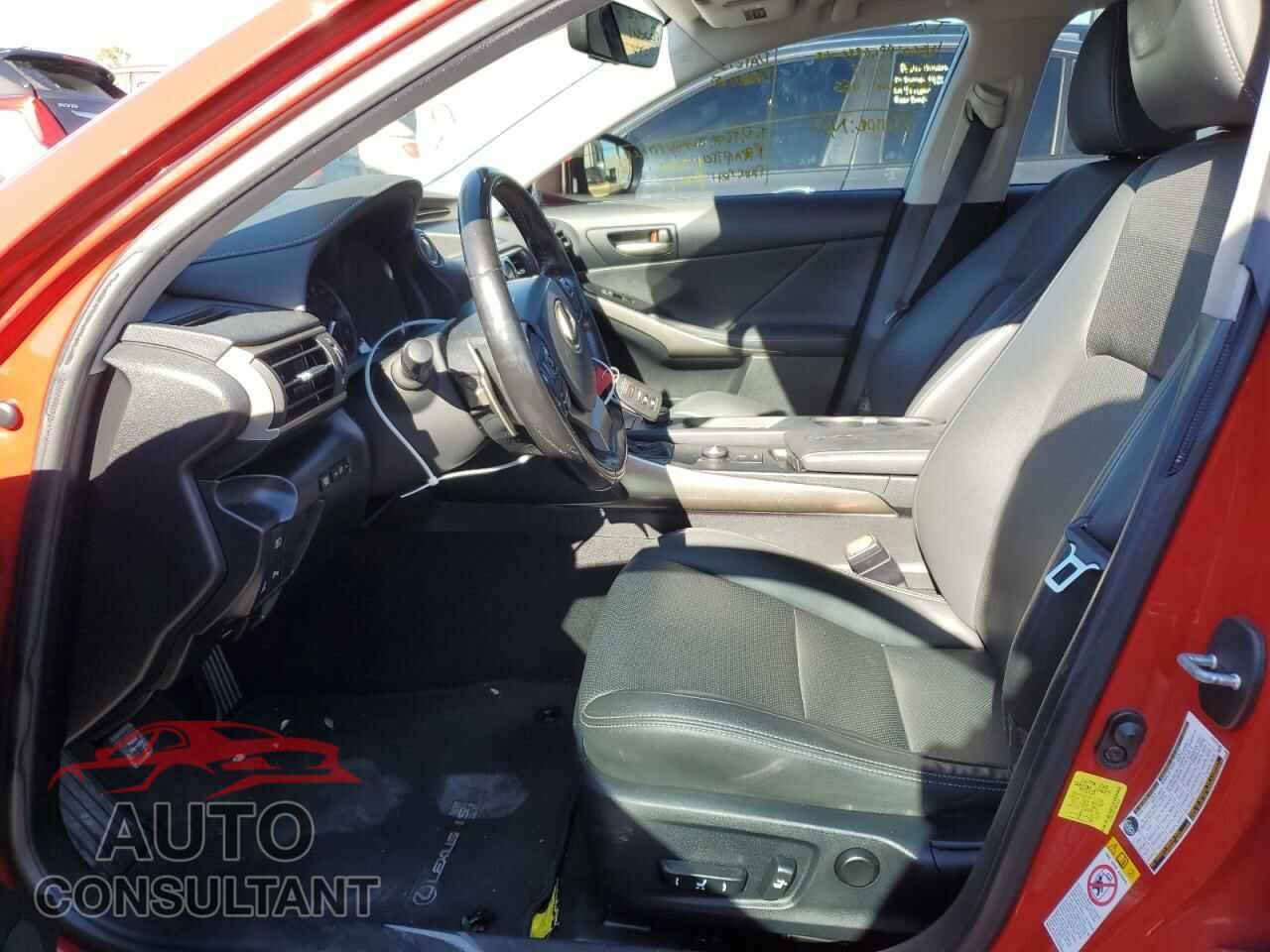 LEXUS IS 2017 - JTHBA1D27H5039379