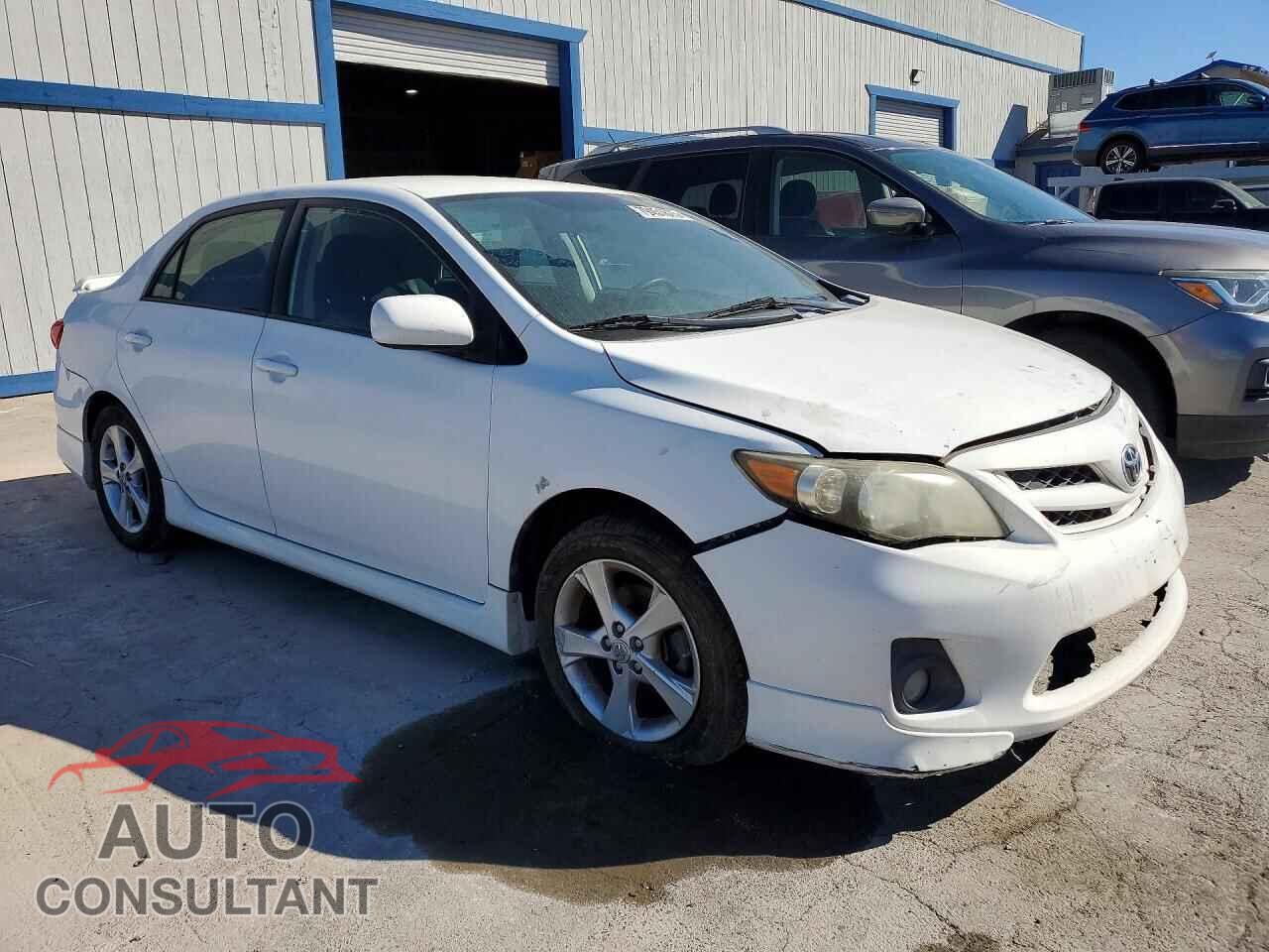 TOYOTA COROLLA 2011 - 2T1BU4EE2BC574651