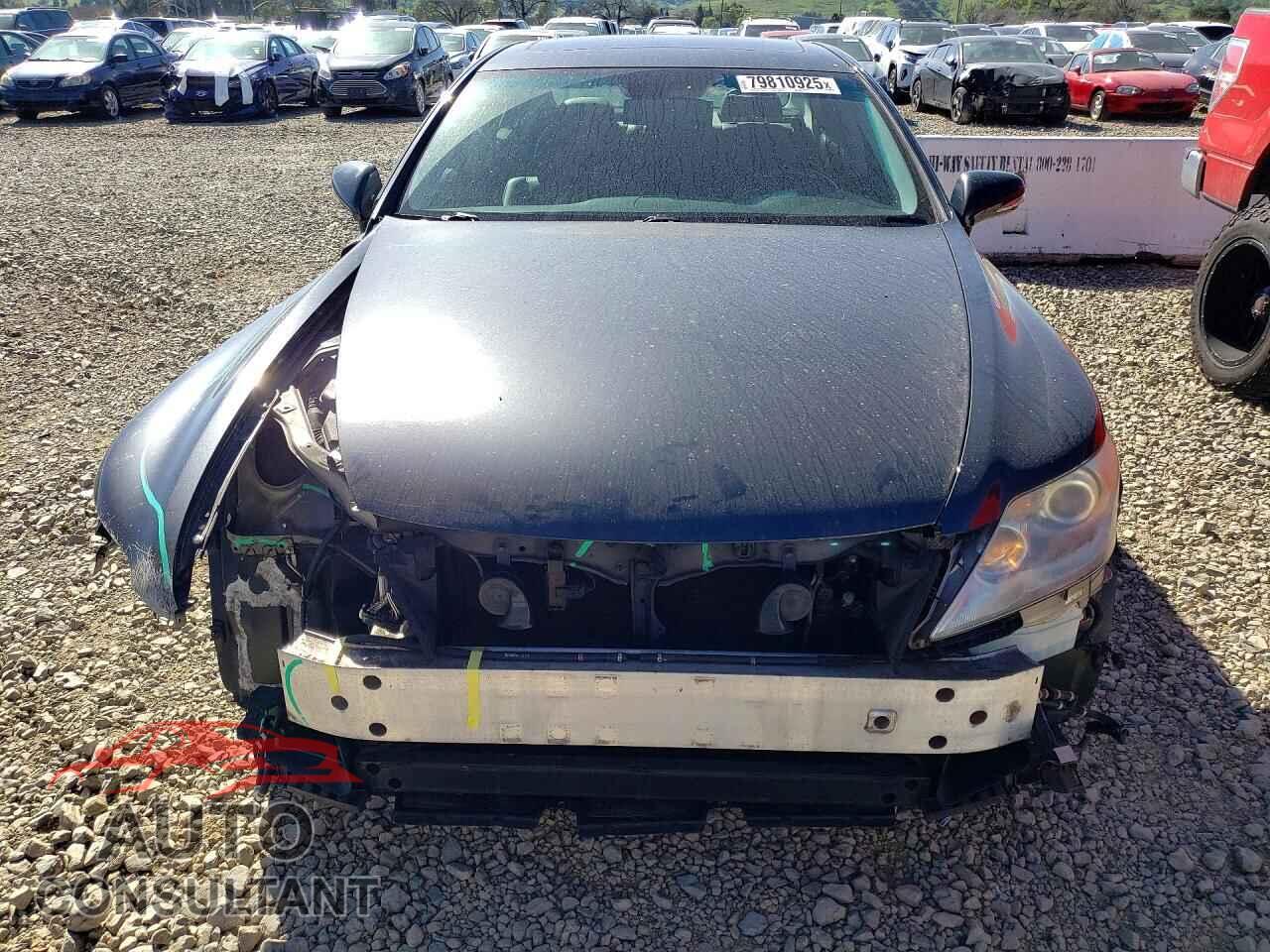 LEXUS LS 460 2010 - JTHBL5EF3A5100655