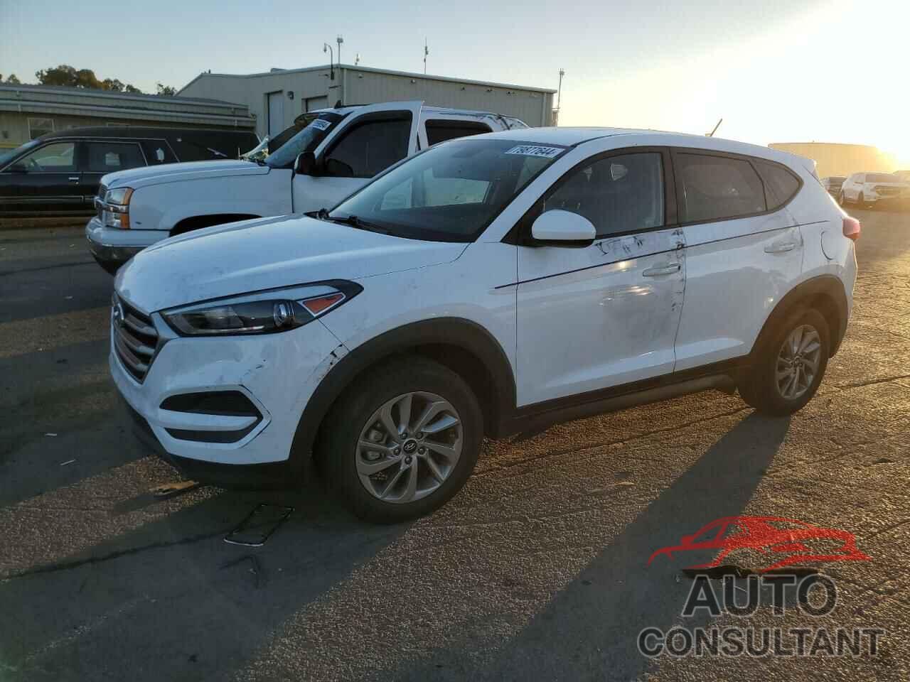 HYUNDAI TUCSON 2018 - KM8J23A44JU700966