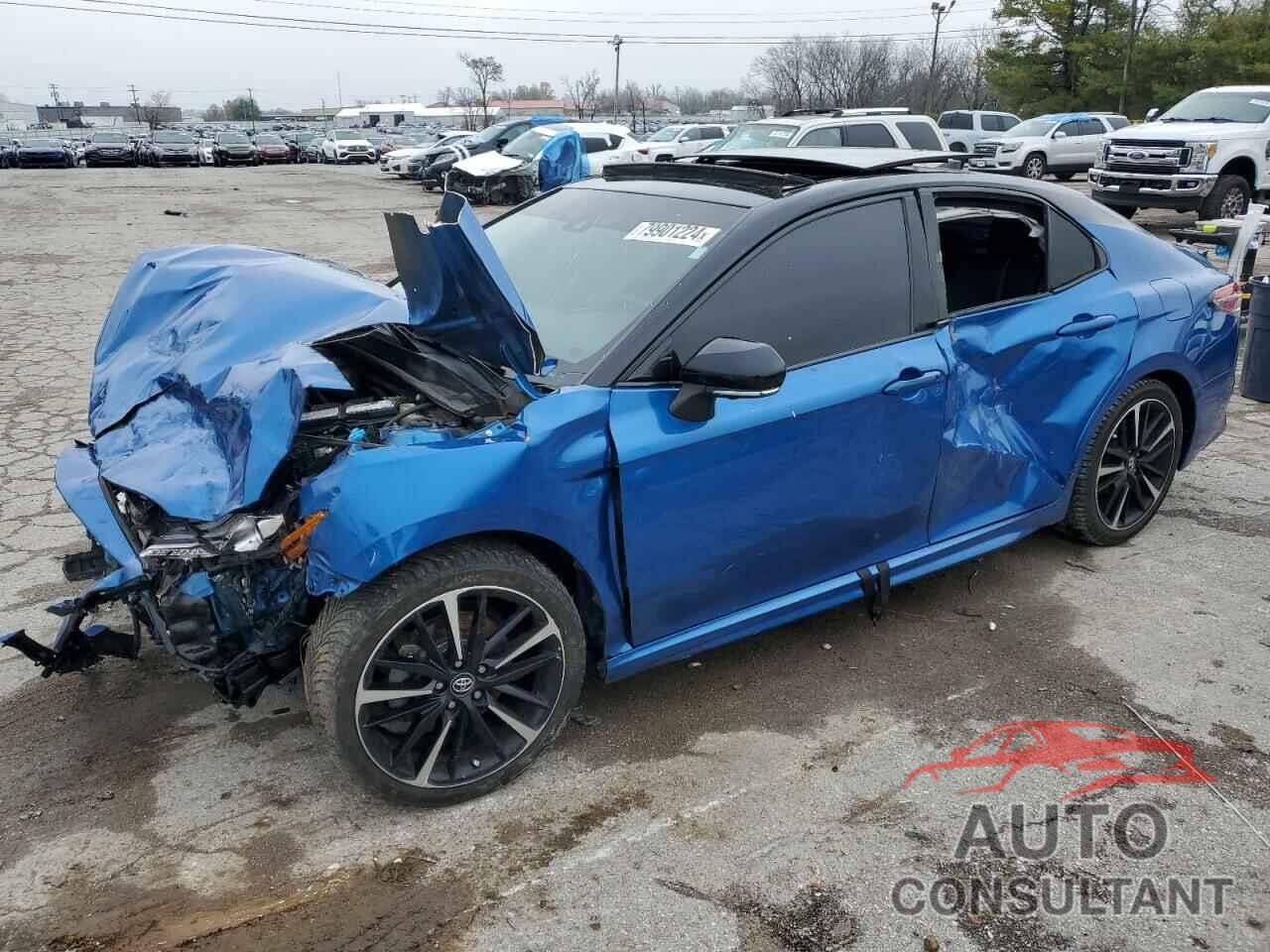 TOYOTA CAMRY 2018 - 4T1B61HK3JU078281