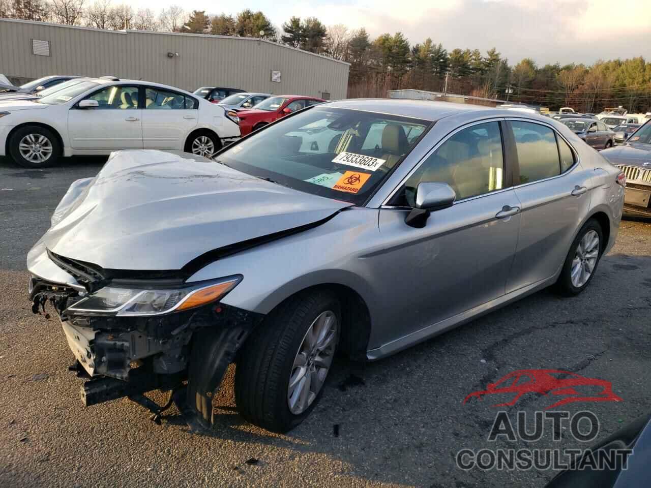 TOYOTA CAMRY 2018 - 4T1B11HK5JU021689