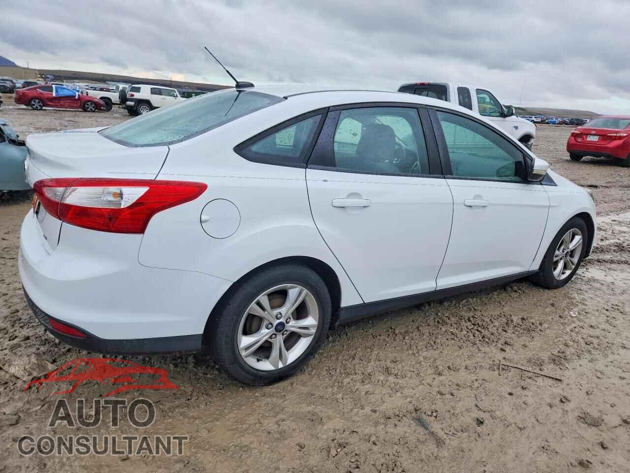 FORD FOCUS 2014 - 1FADP3F24EL325866