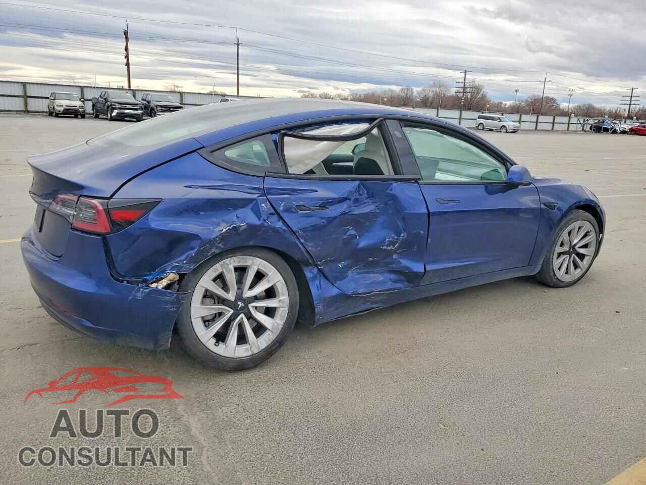TESLA MODEL 3 2021 - 5YJ3E1EA9MF046908