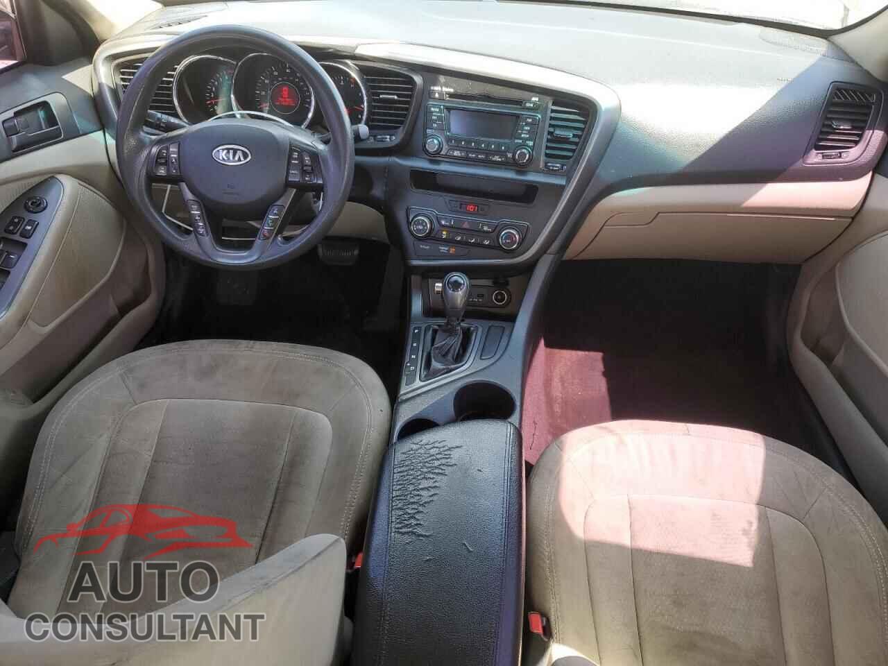 KIA OPTIMA 2011 - KNAGM4A76B5085094