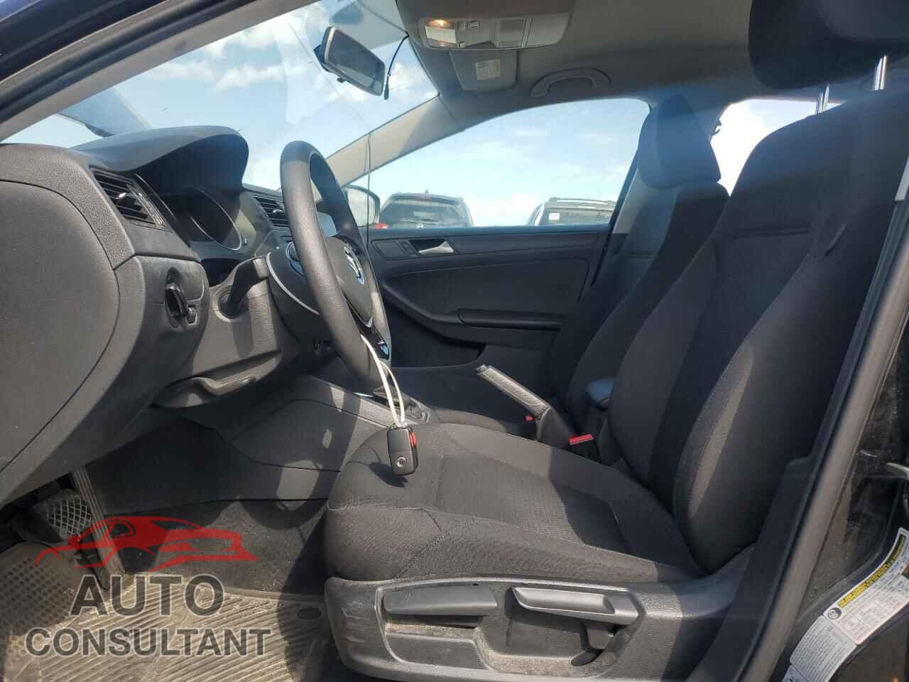 VOLKSWAGEN JETTA 2015 - 3VW2K7AJ0FM414739