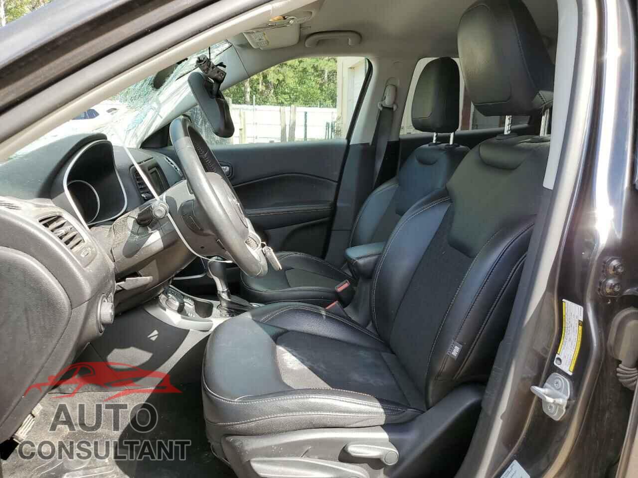 JEEP COMPASS 2017 - 3C4NJDBB5HT672109
