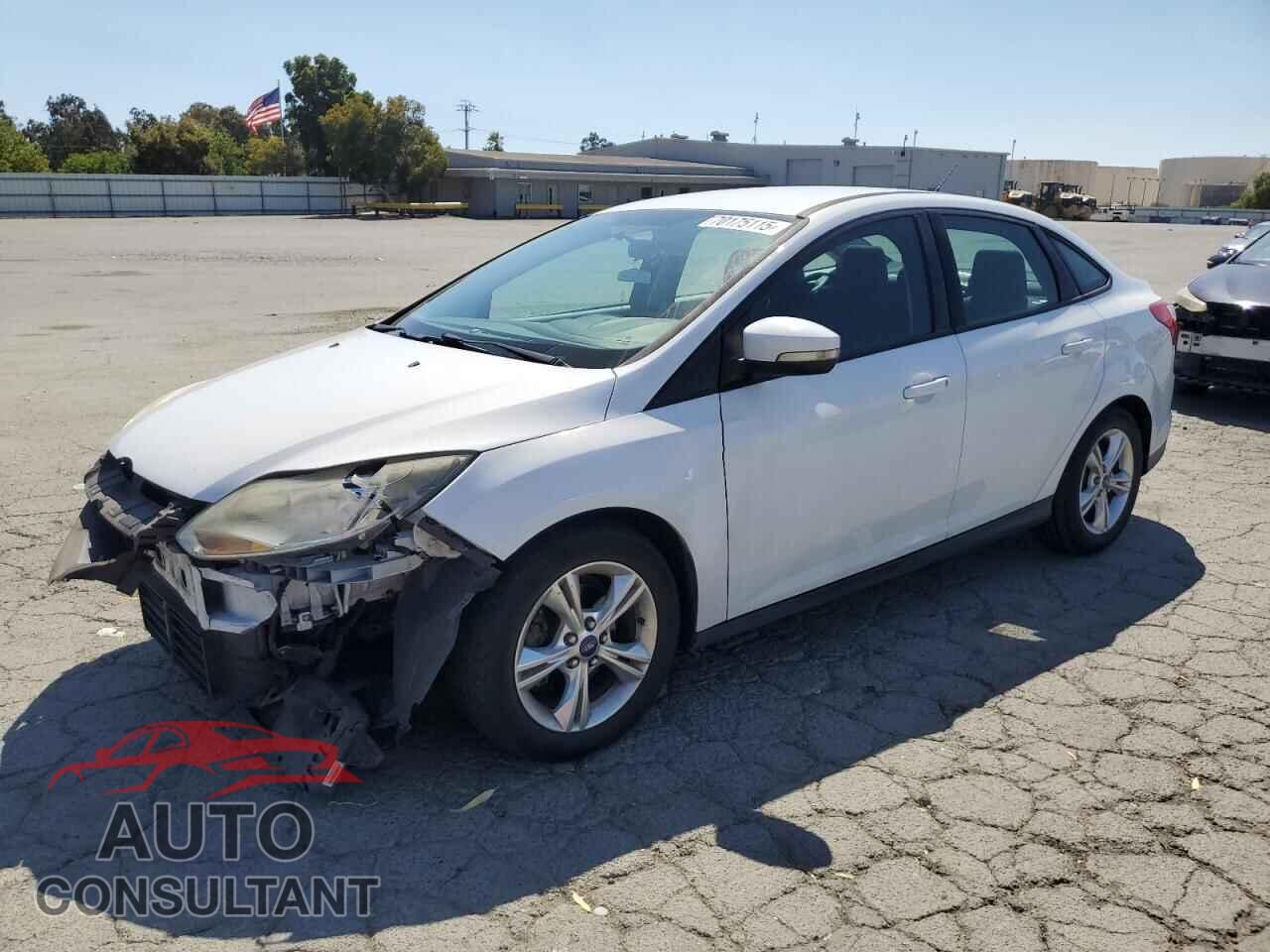 FORD FOCUS 2014 - 1FADP3F22EL199295