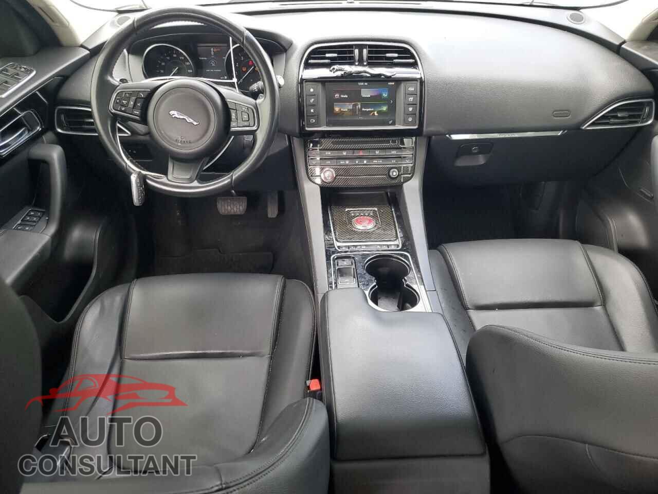 JAGUAR F-PACE 2017 - SADCJ2BV7HA088957