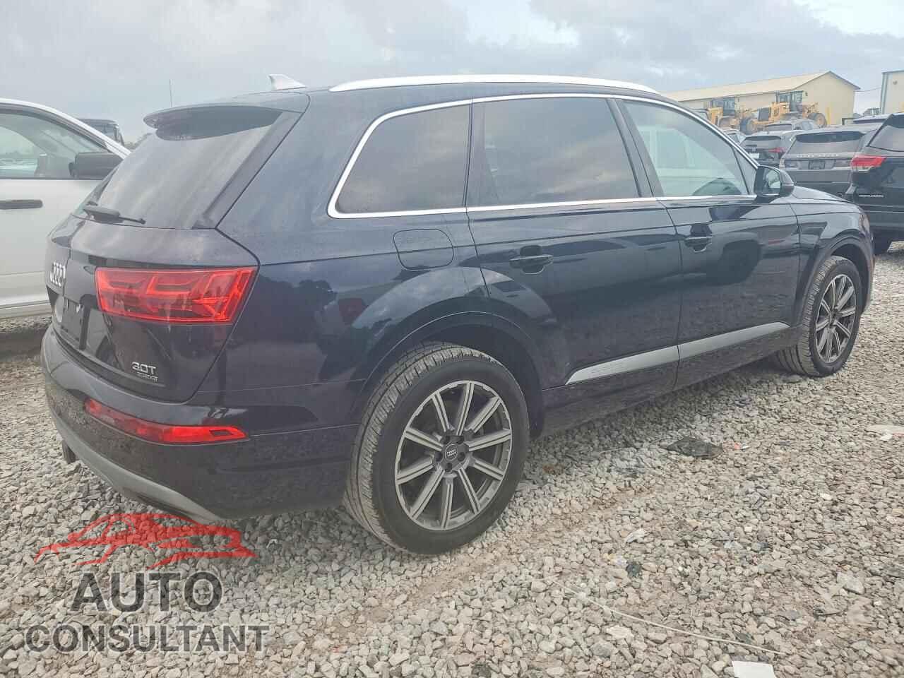 AUDI Q7 2018 - WA1VAAF73JD013780