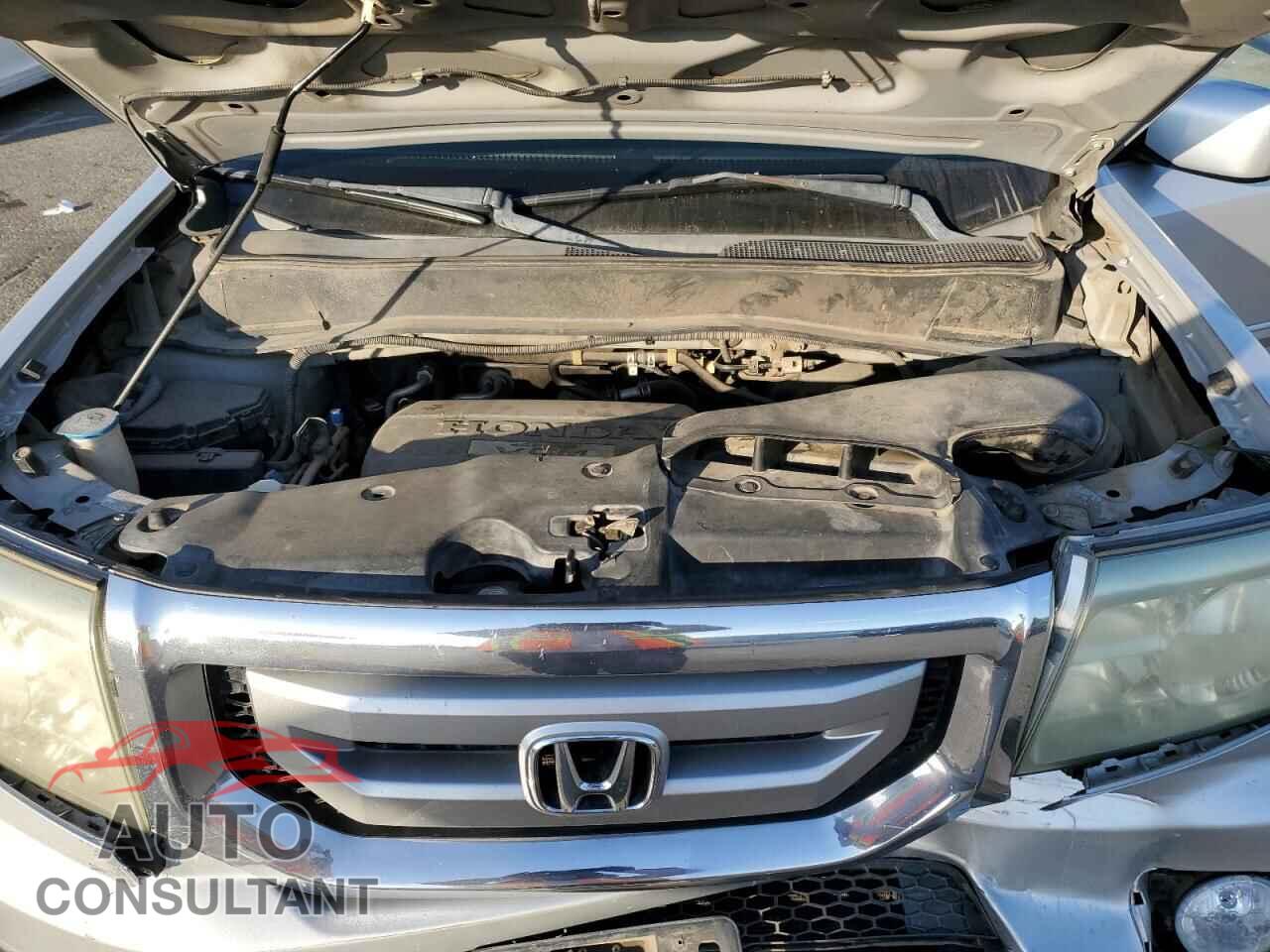 HONDA PILOT 2010 - 5FNYF3H52AB021633