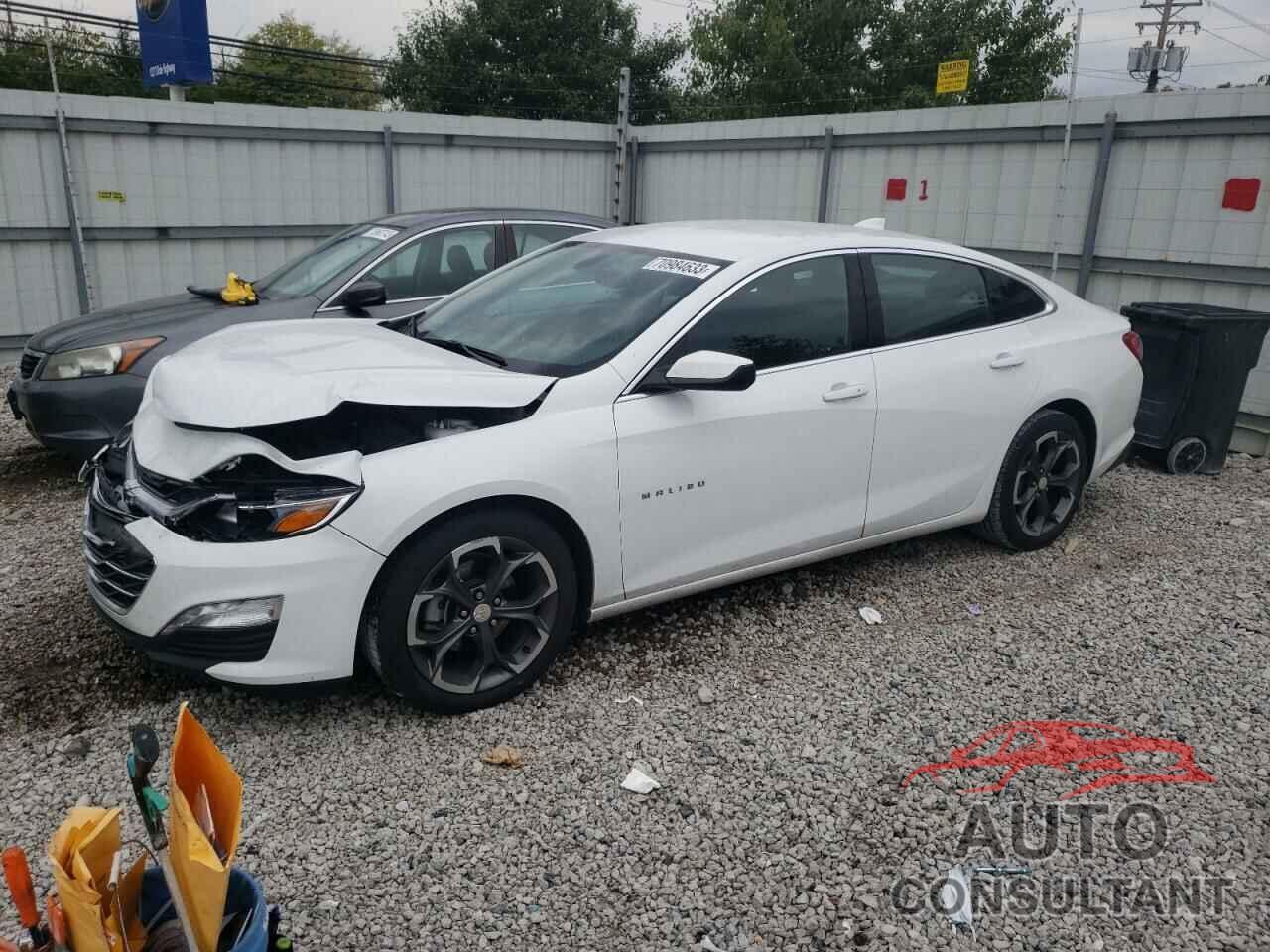 CHEVROLET MALIBU 2022 - 1G1ZD5ST3NF197341