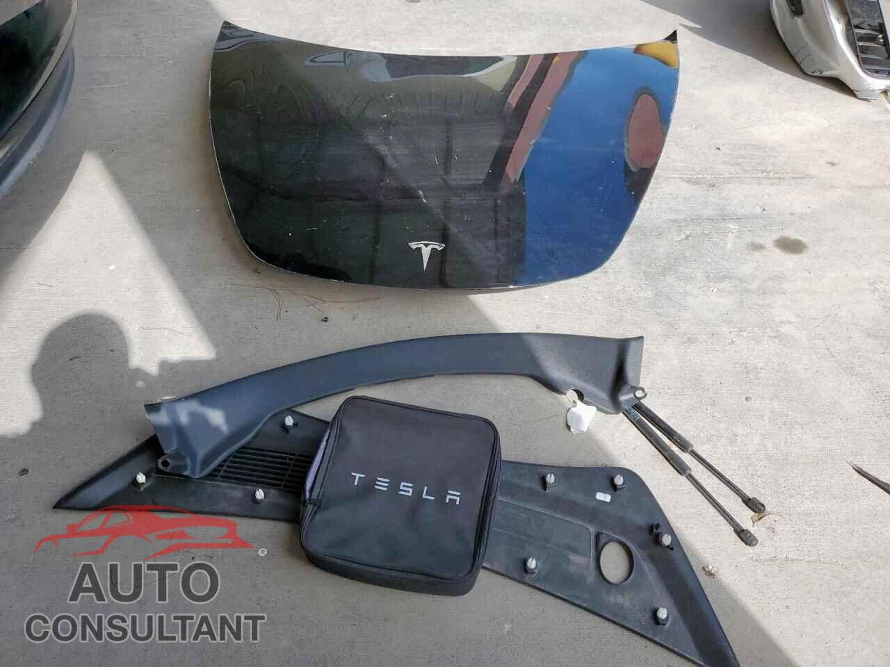 TESLA MODEL 3 2023 - 5YJ3E1EAXPF458307
