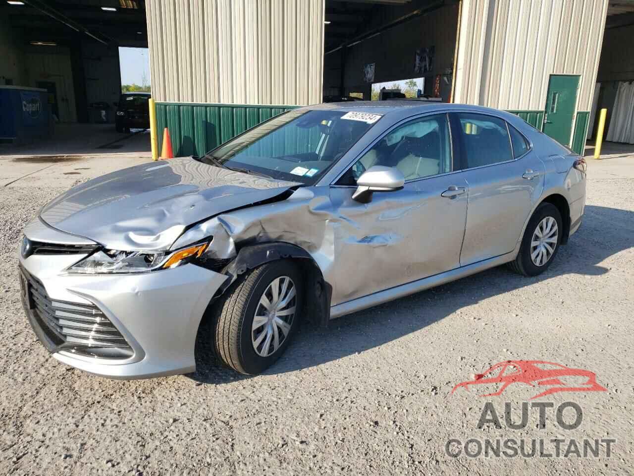 TOYOTA CAMRY 2022 - 4T1C31AK0NU582266