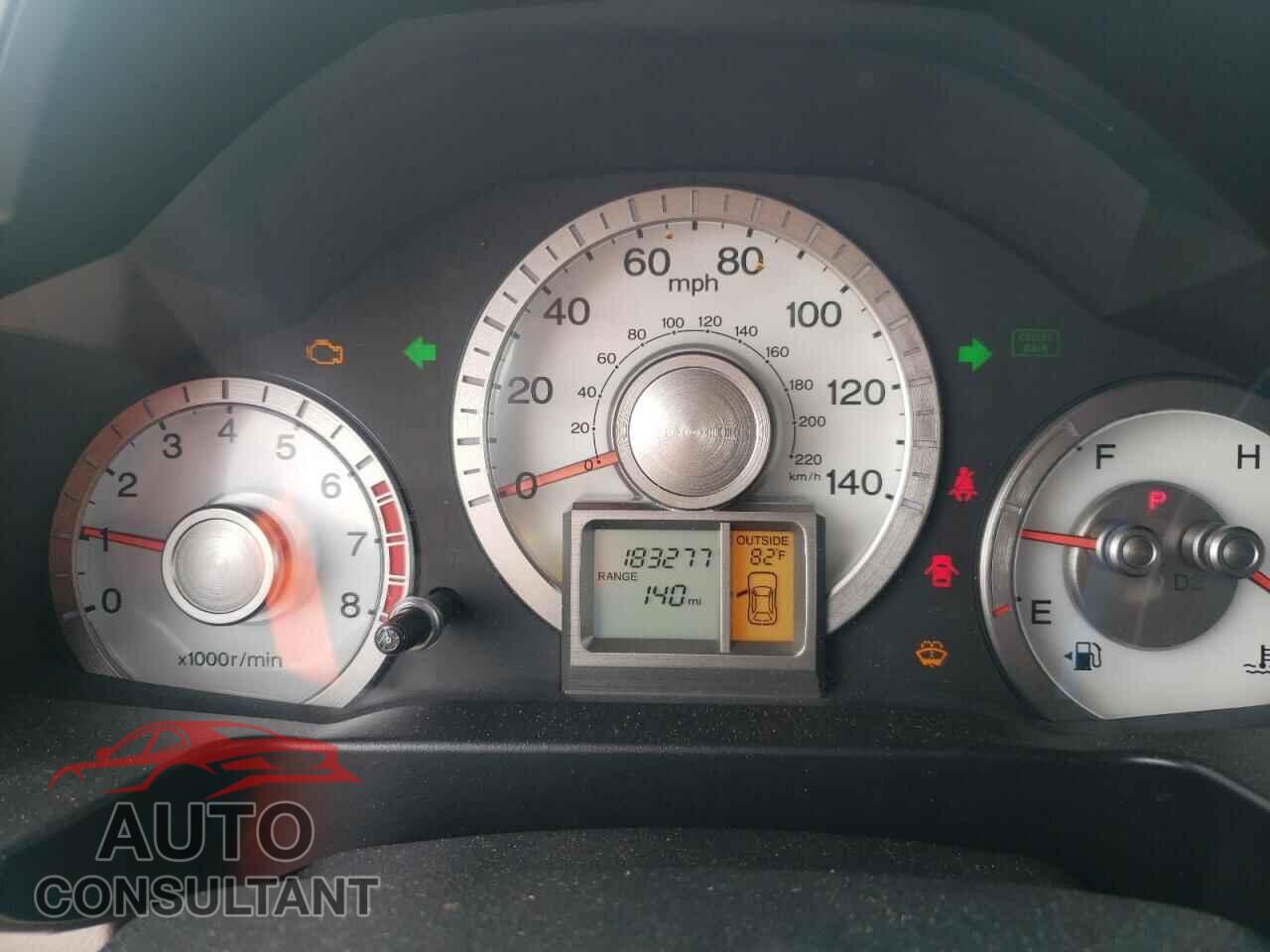 HONDA PILOT 2011 - 5FNYF4H52BB063081