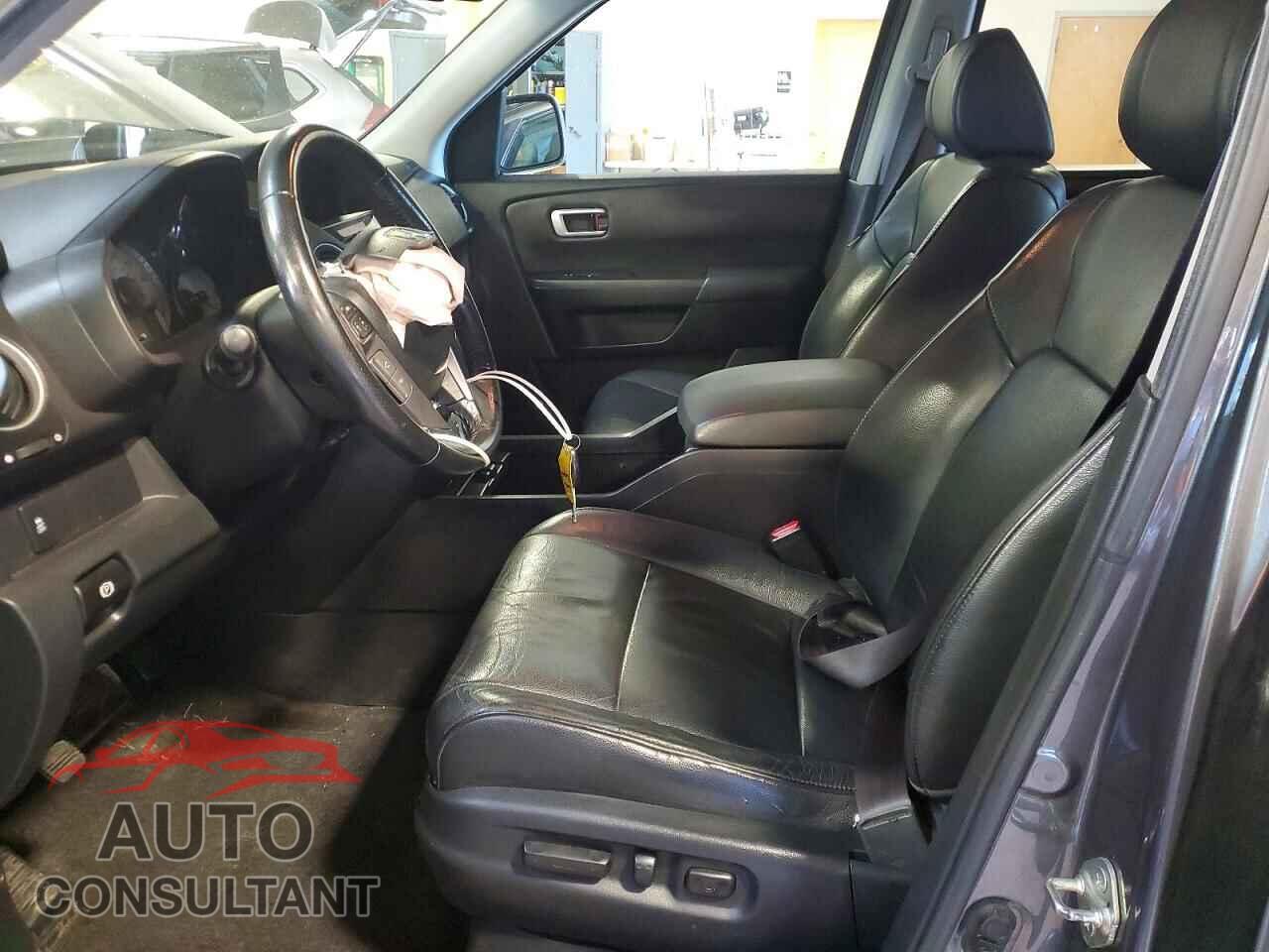 HONDA PILOT 2012 - 5FNYF4H69CB053433