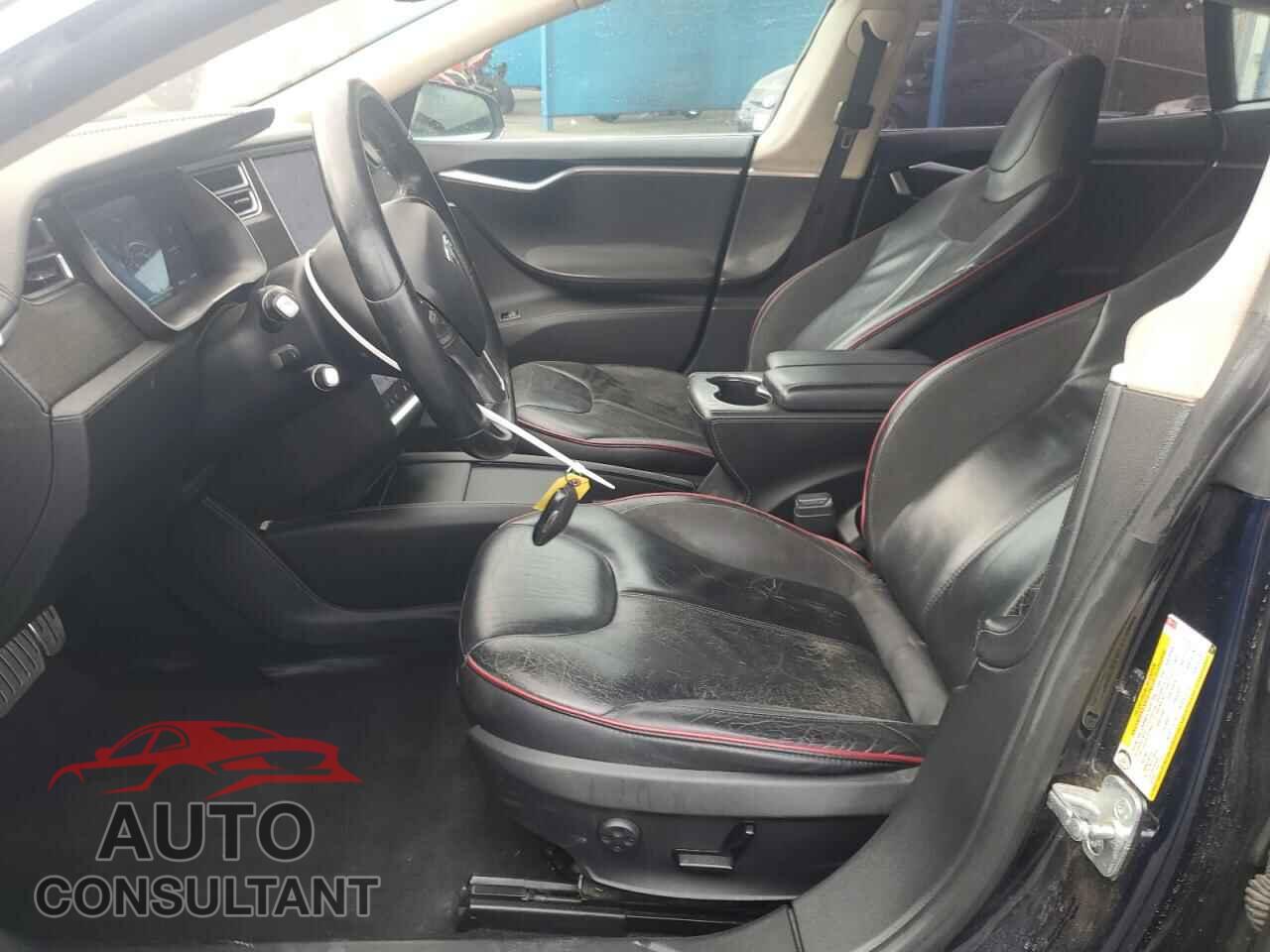 TESLA MODEL S 2014 - 5YJSA1H18EFP52207