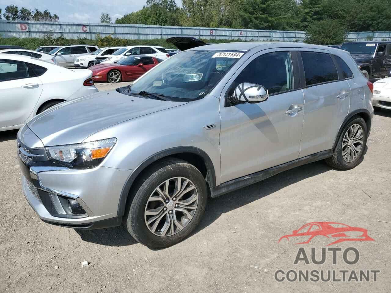 MITSUBISHI OUTLANDER 2018 - JA4AP3AW2JU002356