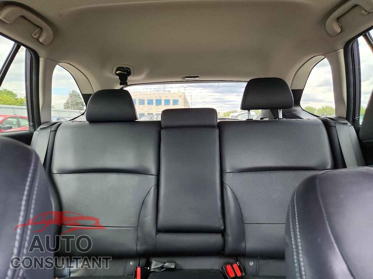 SUBARU OUTBACK 2017 - 4S4BSENC2H3386882