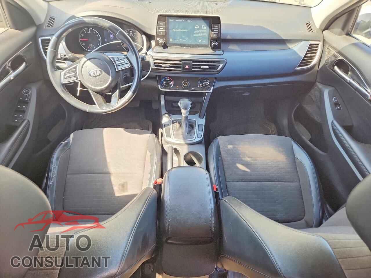 KIA SELTOS 2021 - KNDEU2AAXM7080112