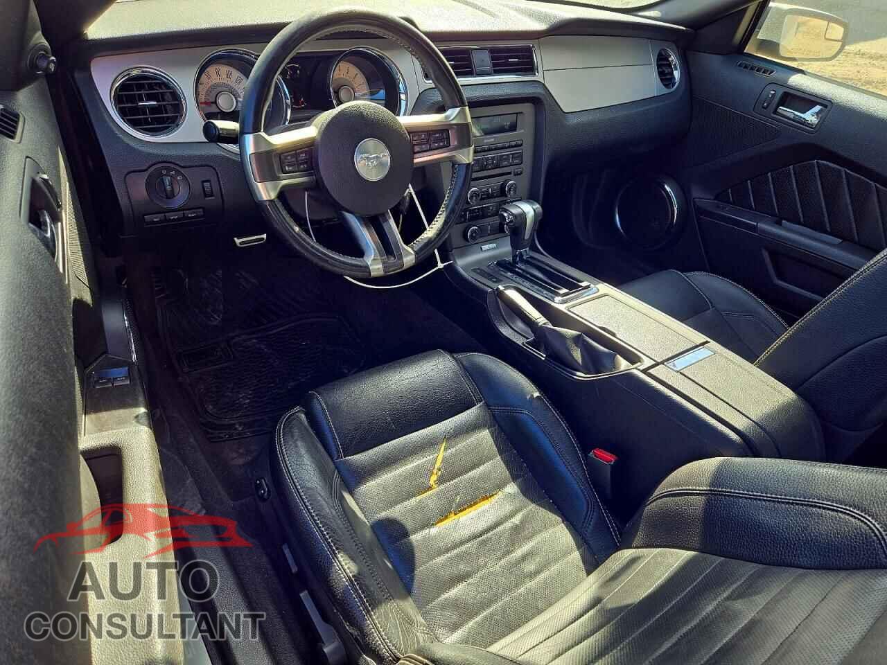 FORD MUSTANG 2012 - 1ZVBP8AM7C5210961