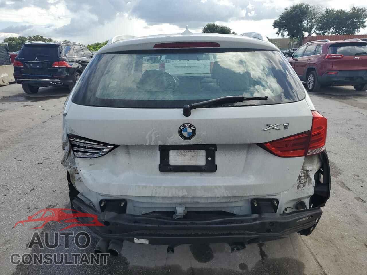 BMW X1 2014 - WBAVM1C50EVW51403