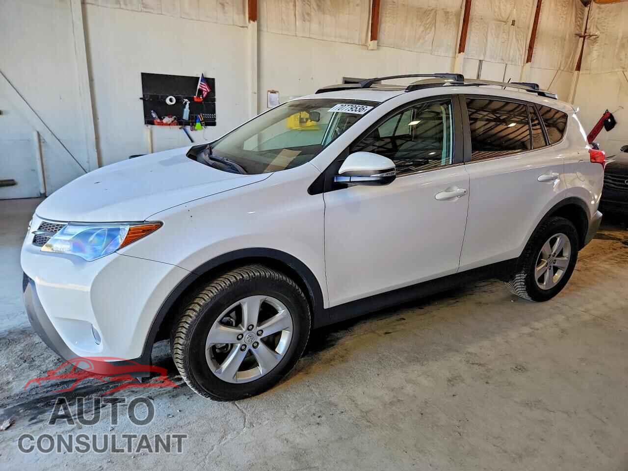 TOYOTA RAV4 2013 - 2T3RFREV6DW109367