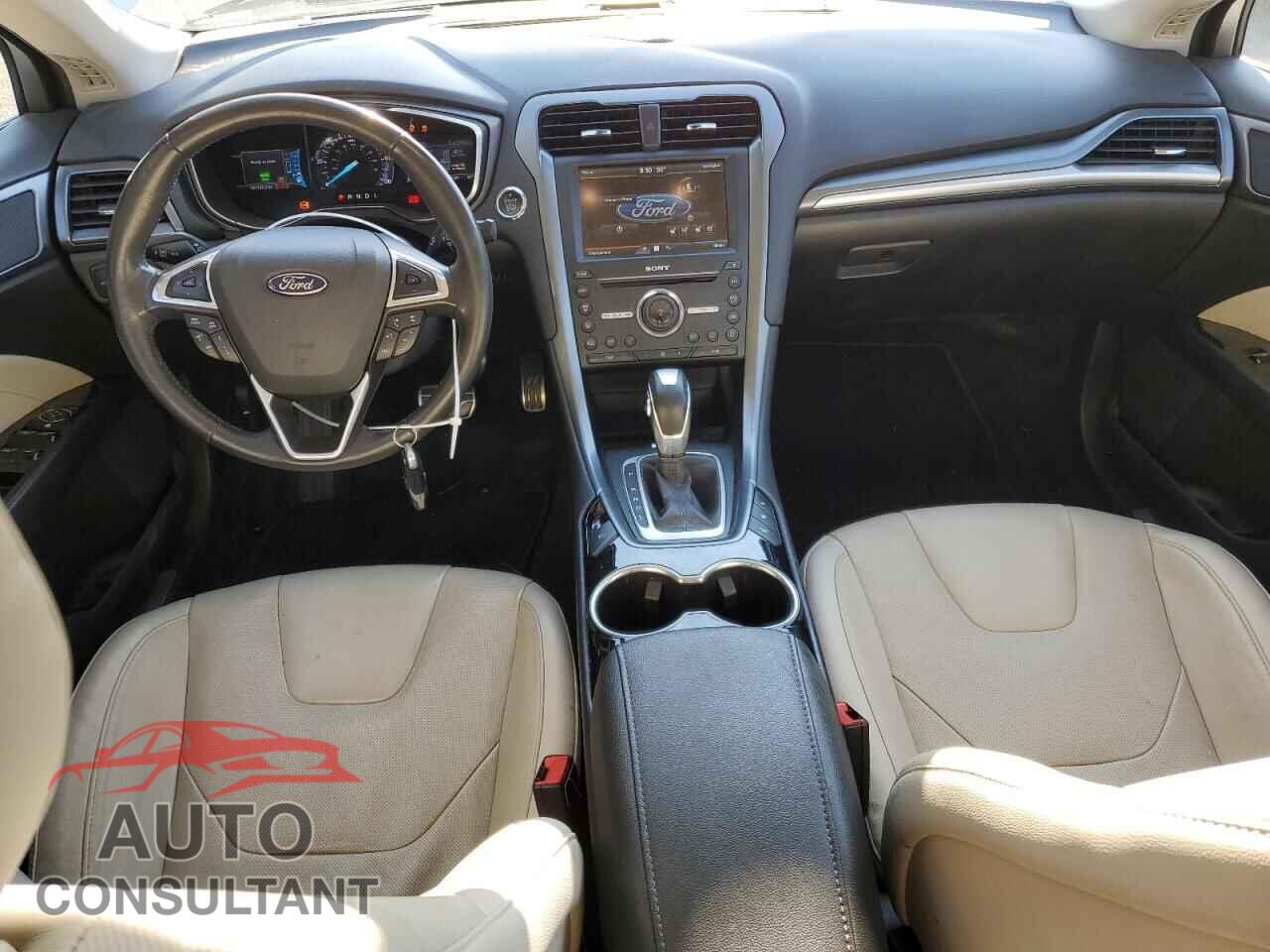FORD FUSION 2016 - 3FA6P0SU3GR172836