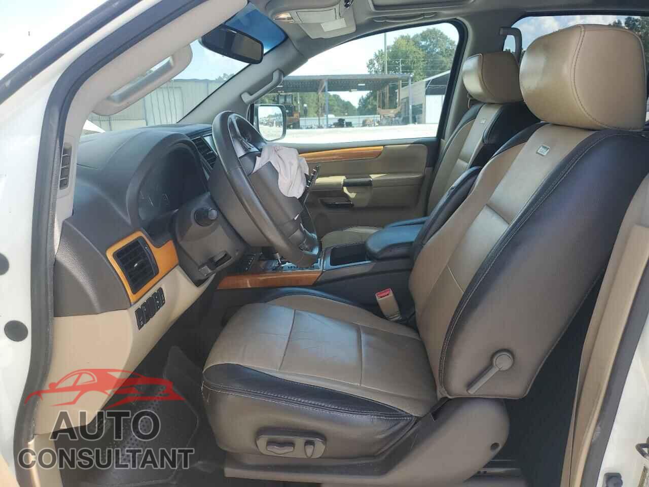 NISSAN ARMADA 2014 - 5N1BA0NF4EN604353