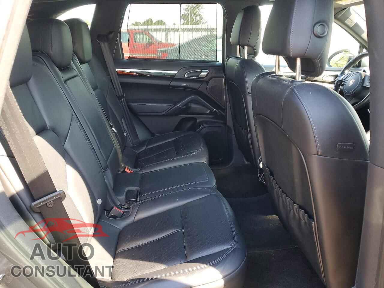 PORSCHE CAYENNE 2013 - WP1AA2A29DLA19338