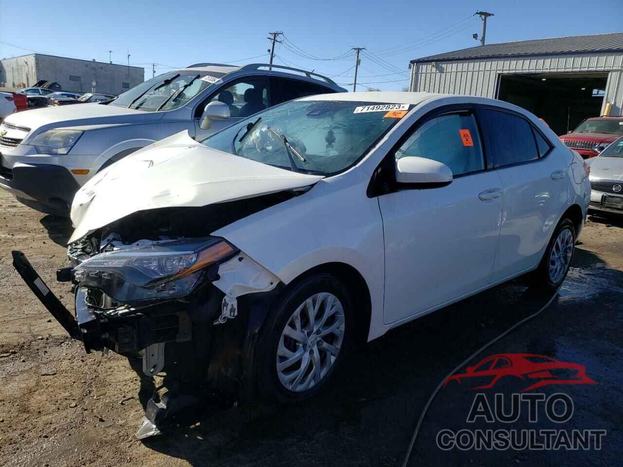 TOYOTA COROLLA 2017 - 5YFBURHE4HP574412
