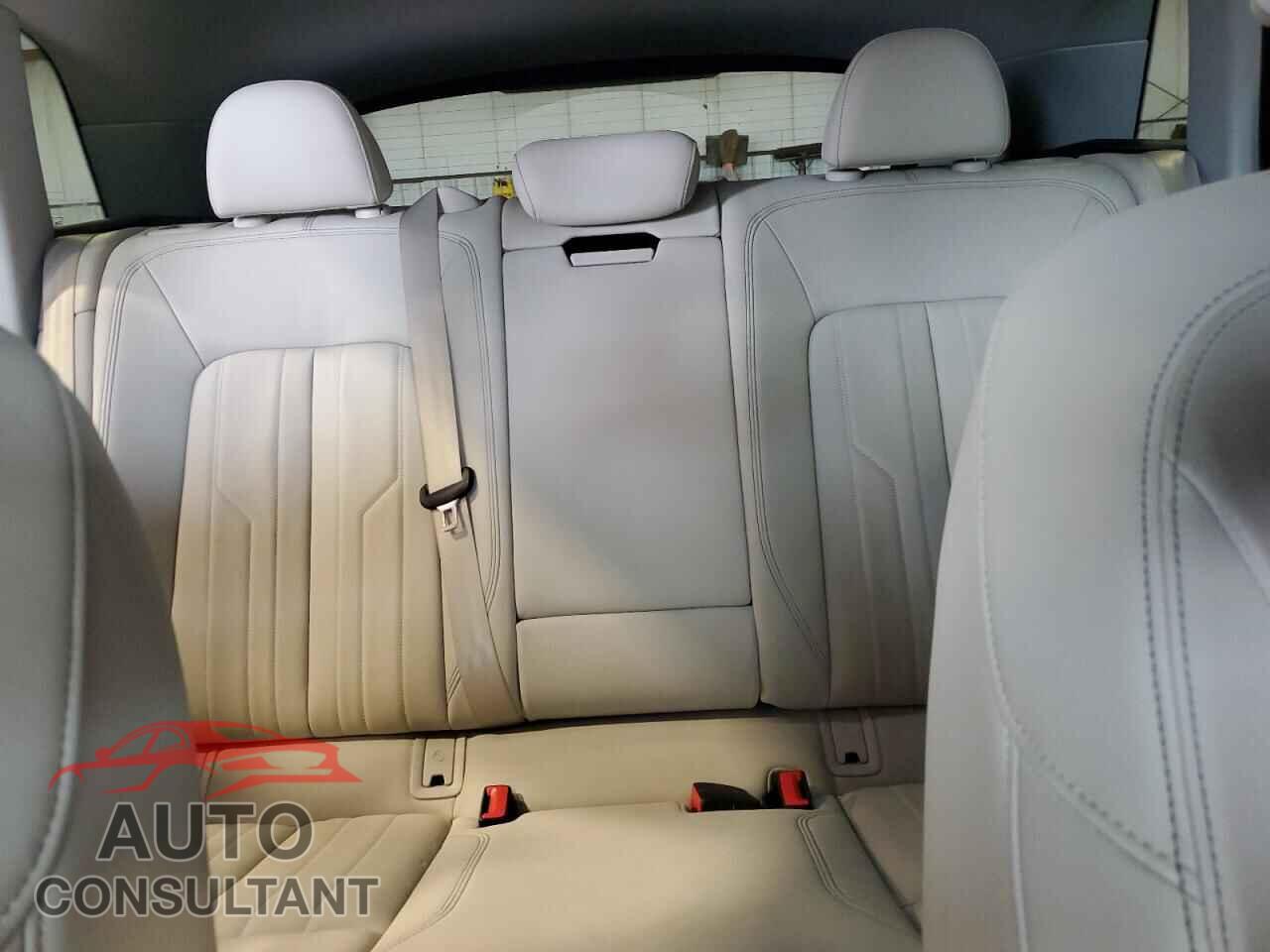 AUDI E-TRON 2021 - WA1AAAGE0MB030936