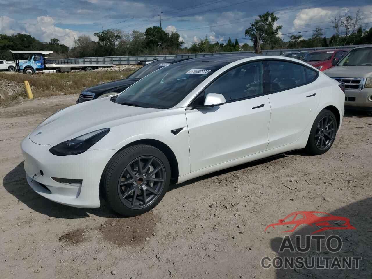 TESLA MODEL 3 2023 - 5YJ3E1EAXPF453088