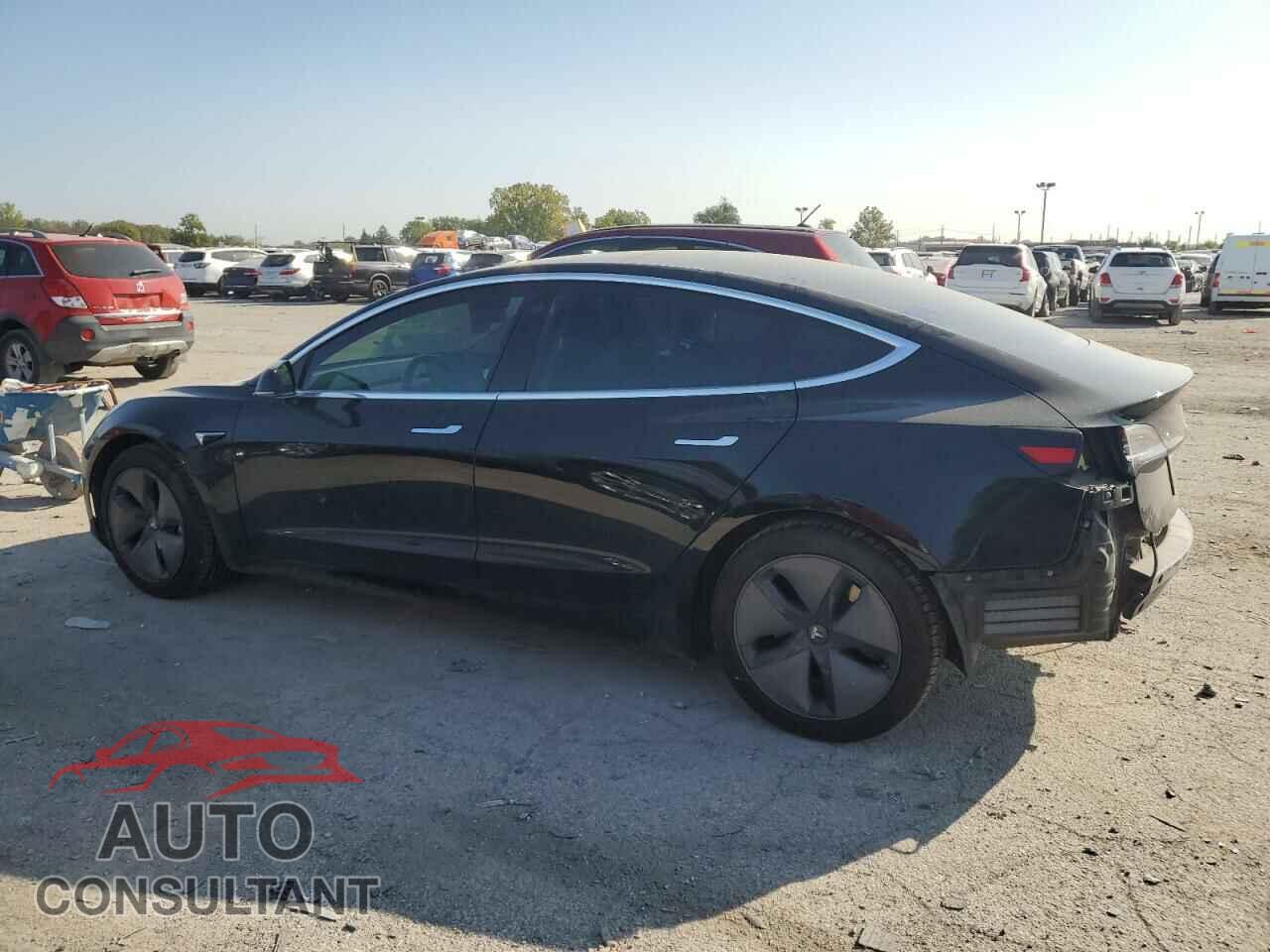 TESLA MODEL 3 2019 - 5YJ3E1EB8KF197194