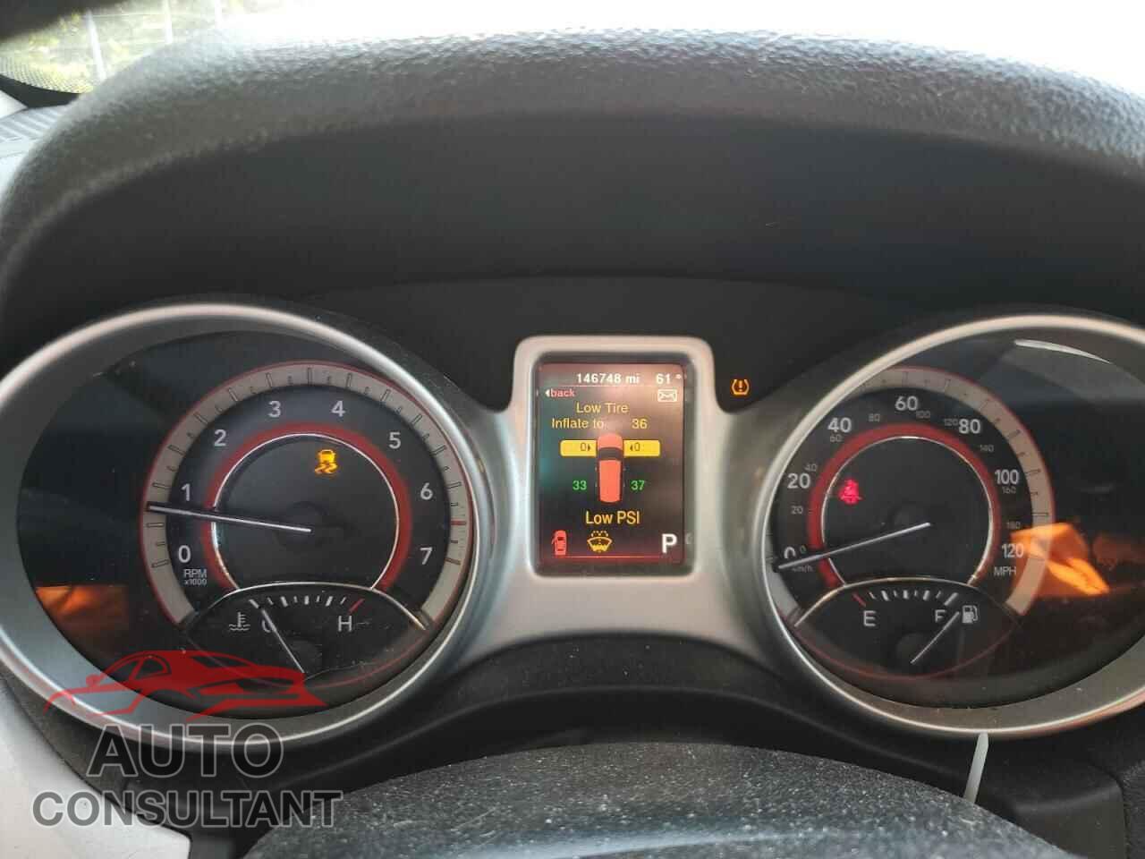 DODGE JOURNEY 2017 - 3C4PDCBB8HT582804